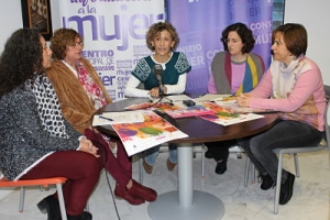 El acto institucional en el Ayuntamiento centra el Día Internacional de la Mujer en Montilla